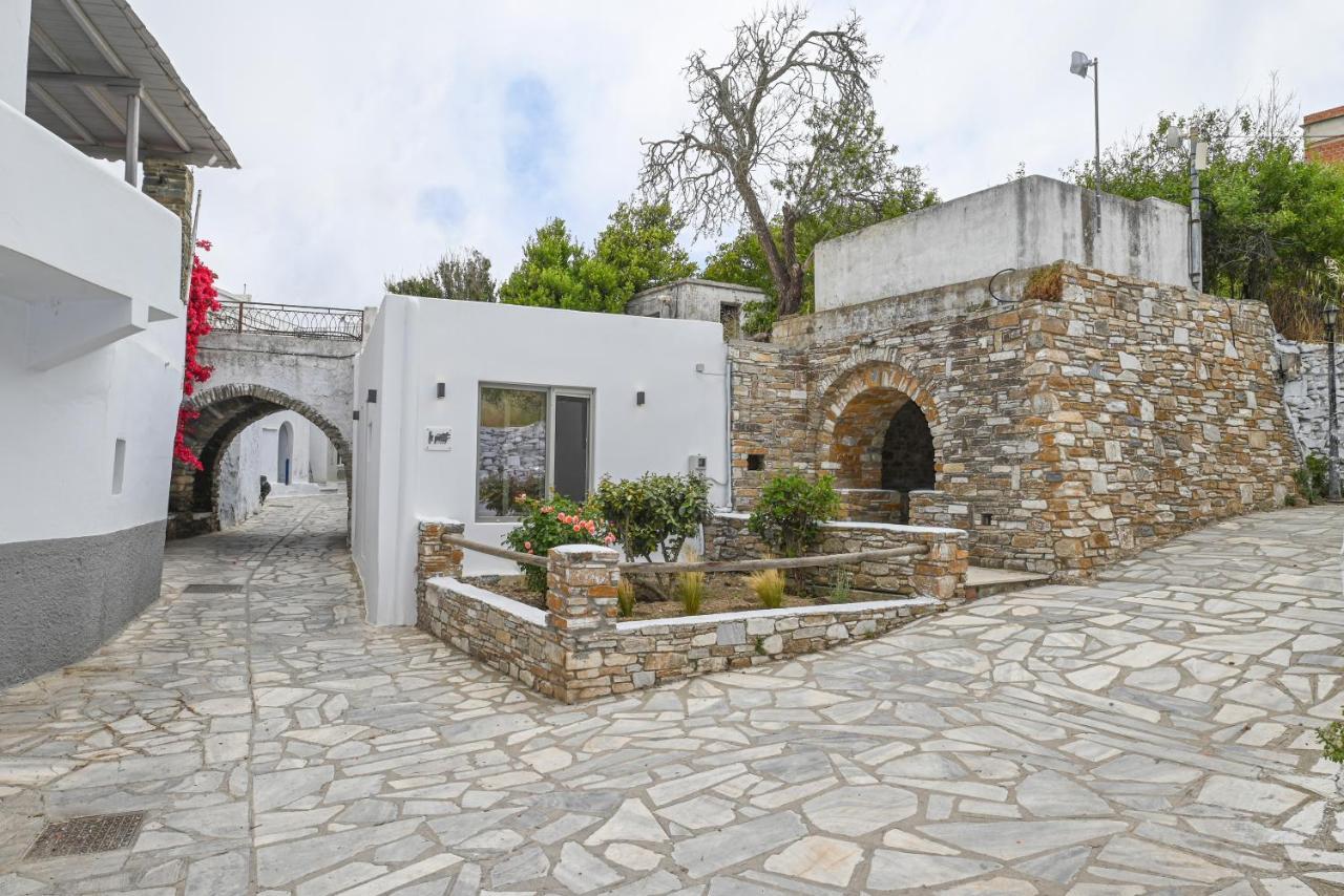 Le Petit Ενα Μικρό Αλλά Όμορφο Σπίτι Apartment Stení Exterior foto